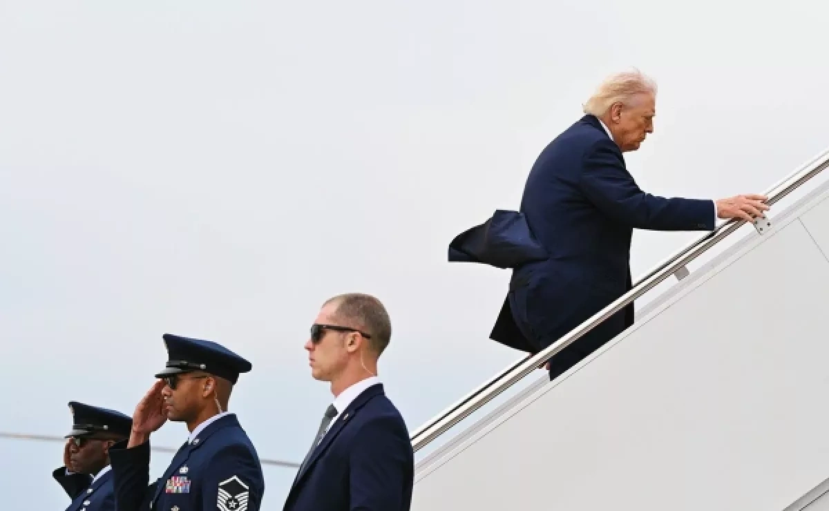 Trump to visit Beijing for talks with Xi Jinping May 14–15