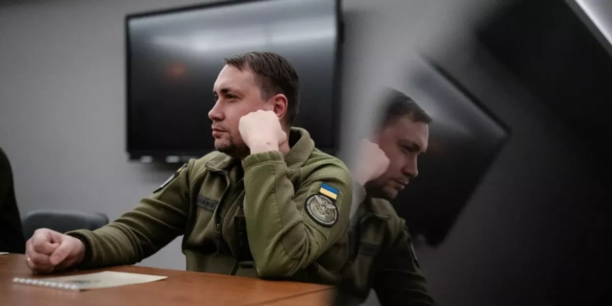 Ukrainian intelligence chief makes surprise visit to frontline troops in Zaporizhzhia Photo