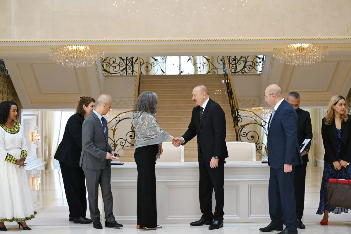 Azerbaijan, UN-Habitat sign letter of intent on WUF standards PHOTO