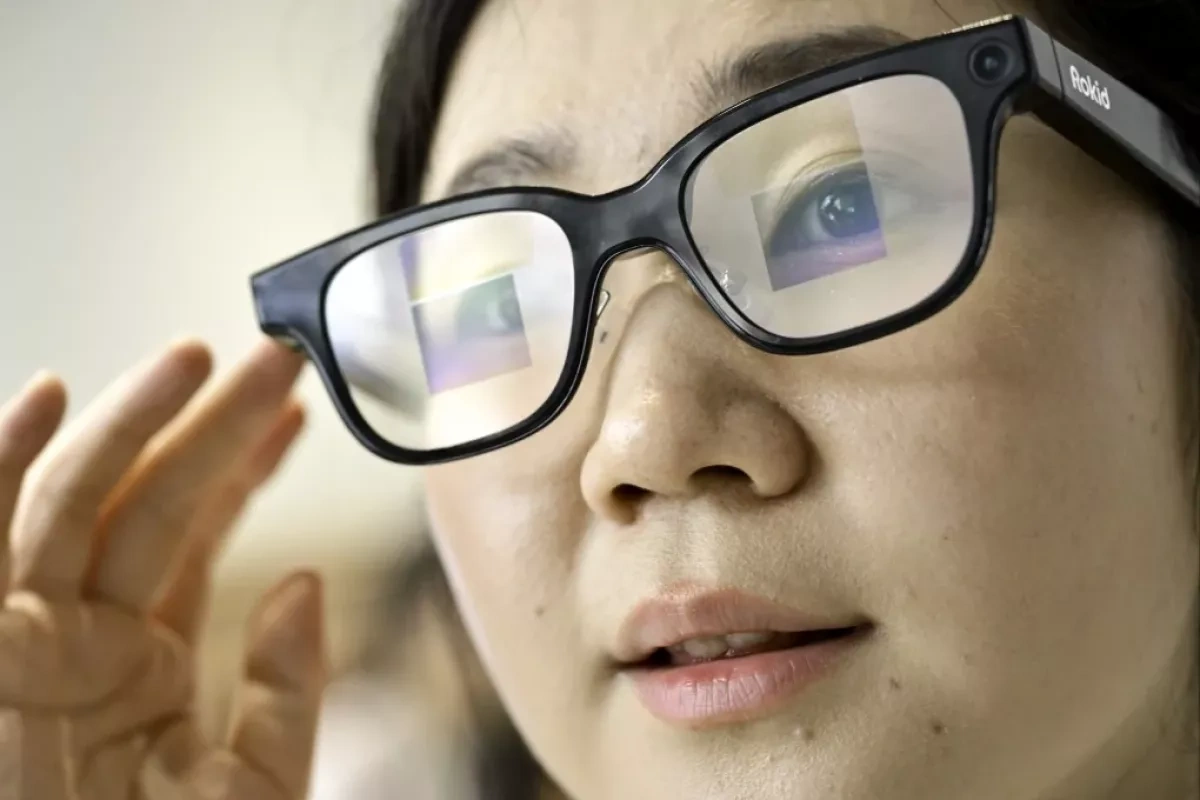 AI smart glasses present new cheating challenge for schools, exam systems