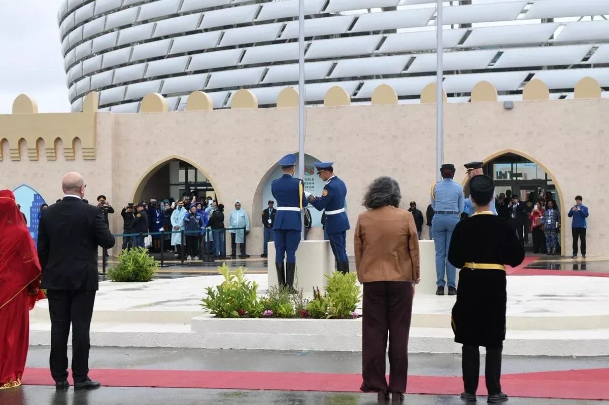 Baku sees UN, Azerbaijan flag-raising ceremony for WUF13 PHOTO