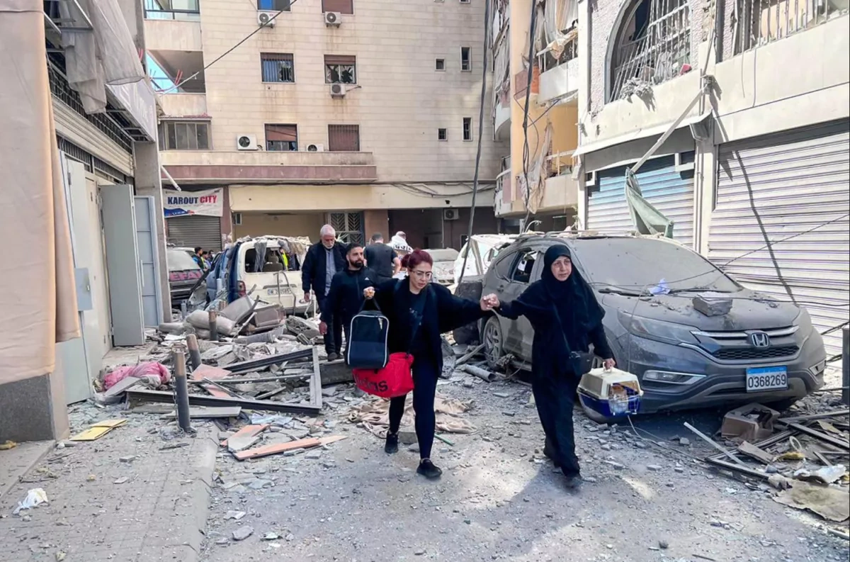 Deadly Israeli airstrikes on Lebanon kill hundreds PHOTO