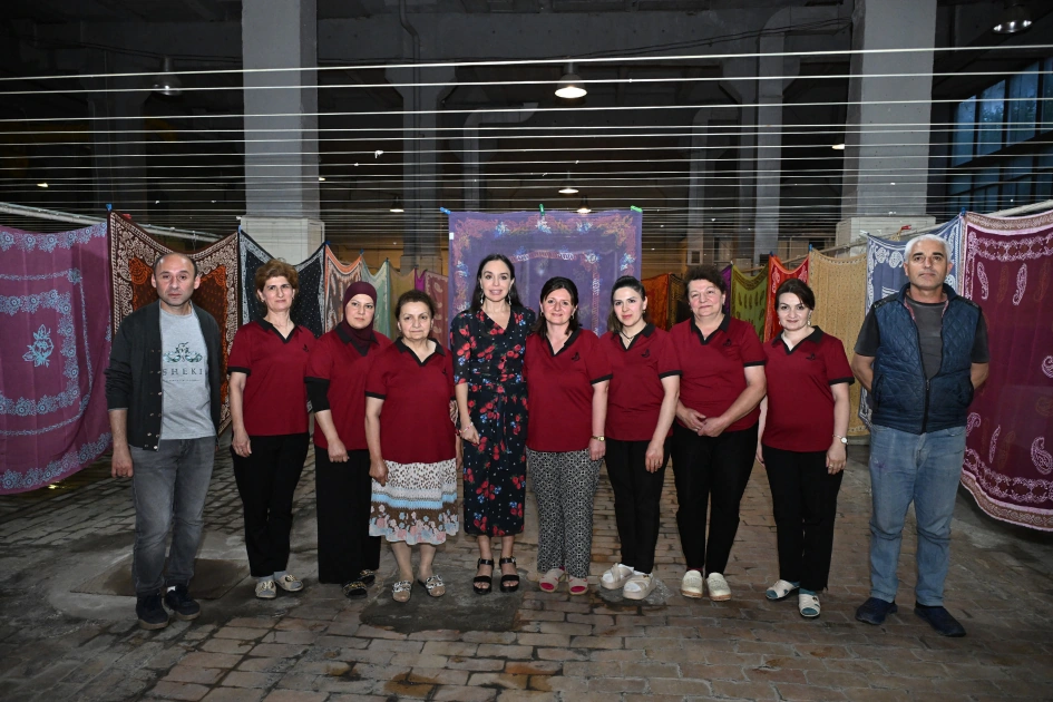 Heydar Aliyev Foundation VP Leyla Aliyeva visits Azeripek OJSC (PHOTO)