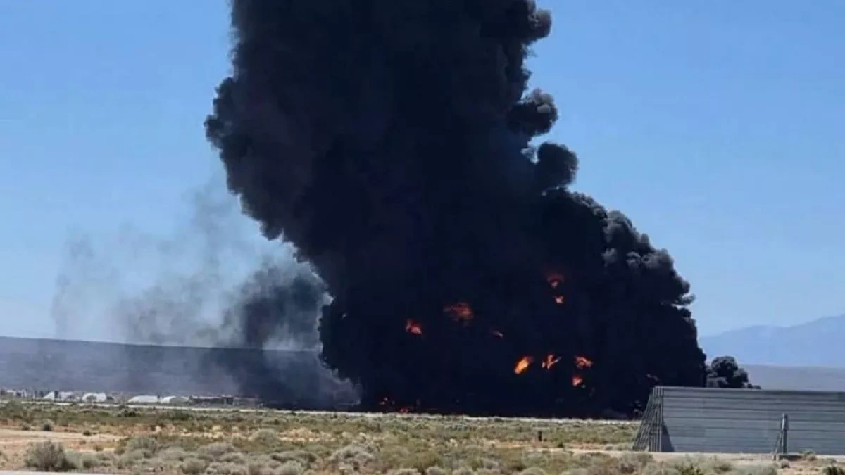US identifies eight killed in B-52 test flight crash in California