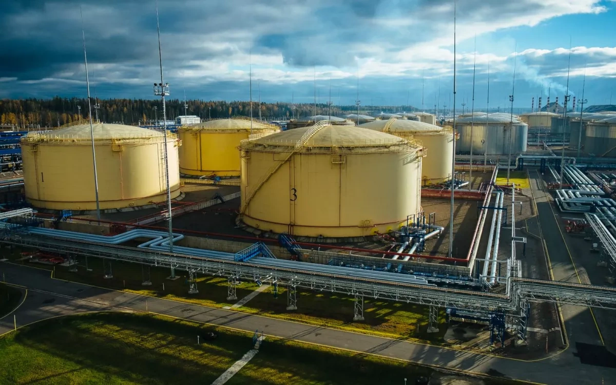 Oil prices rebound as Middle East peace prospects remain uncertain