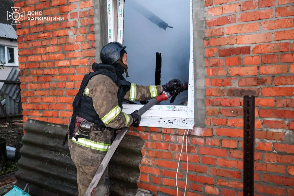 Russian drone attack sets Sumy shopping centre ablaze, six injured VIDEO / PHOTO