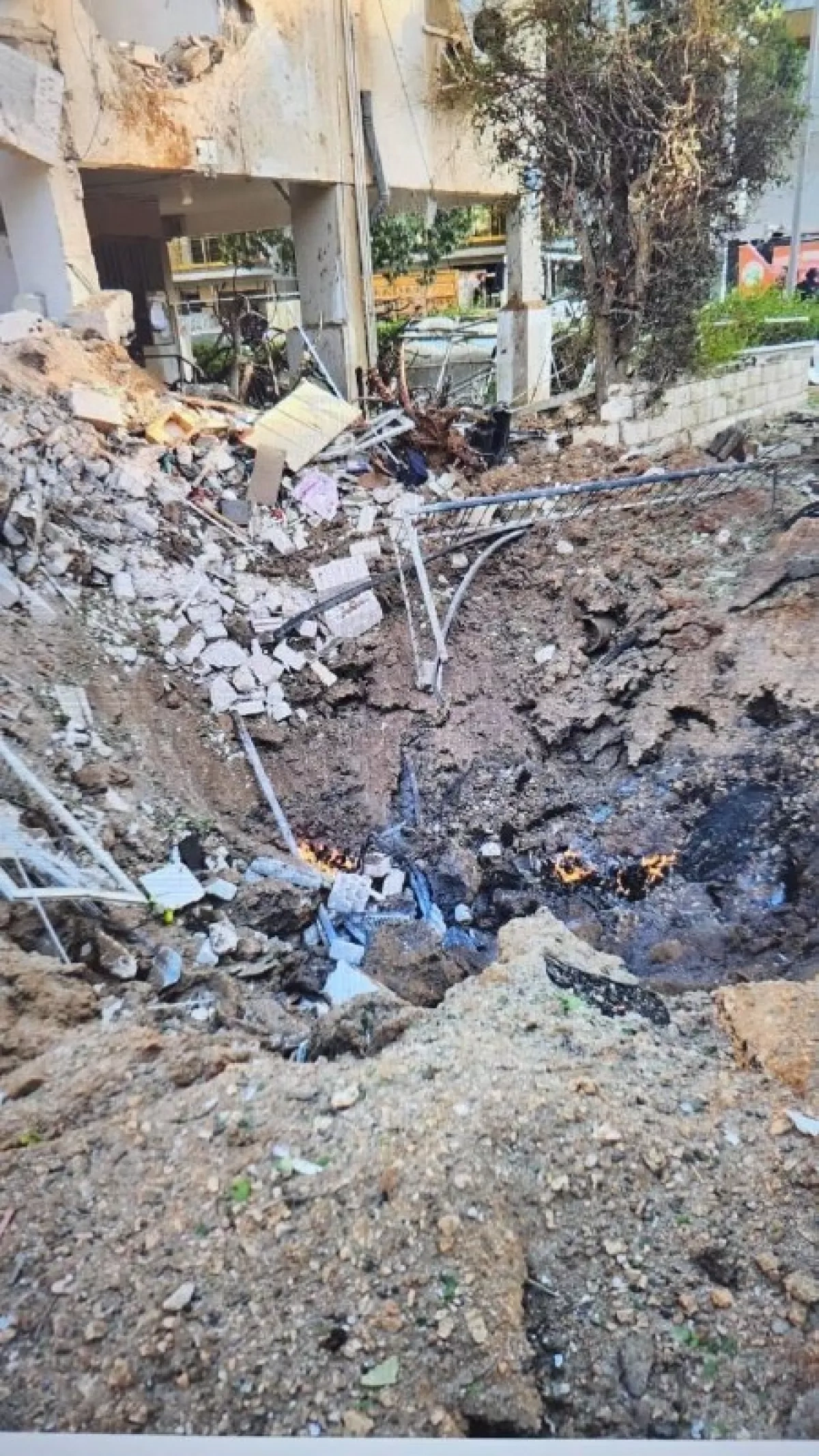 Aftermath of Iranian strikes on Israel: Tel Aviv takes direct hits PHOTO / VIDEO