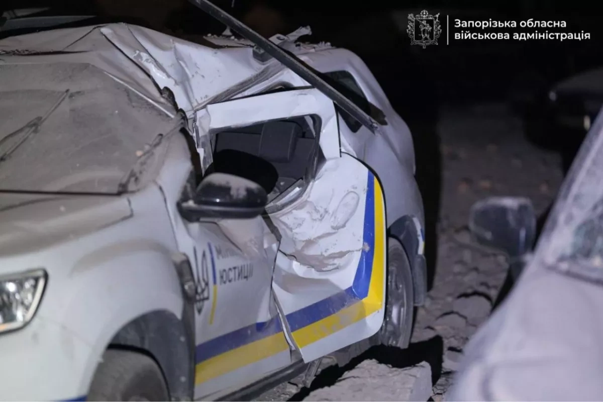 Russian airstrike on Zaporizhzhia injures six, including child PHOTO/VIDEO