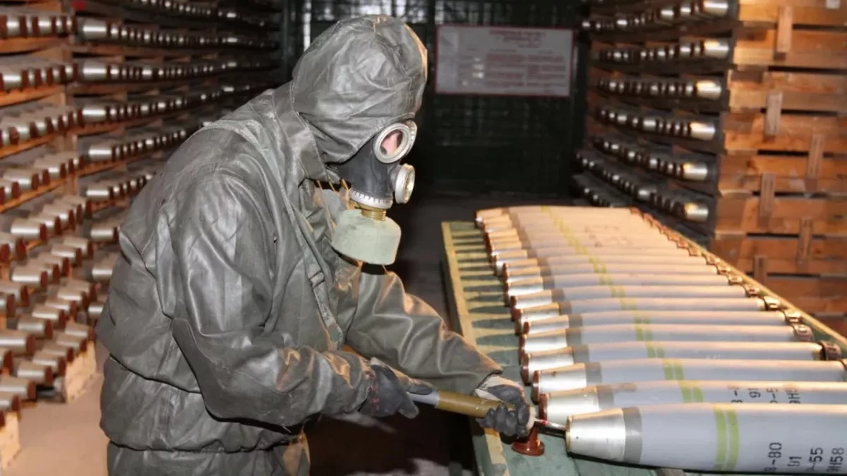 Russia warns of chemical weapons risk near border with China