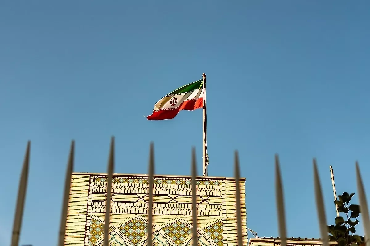 Tehran’s government aircraft touches down in Moscow as US weighs targeted strikes
