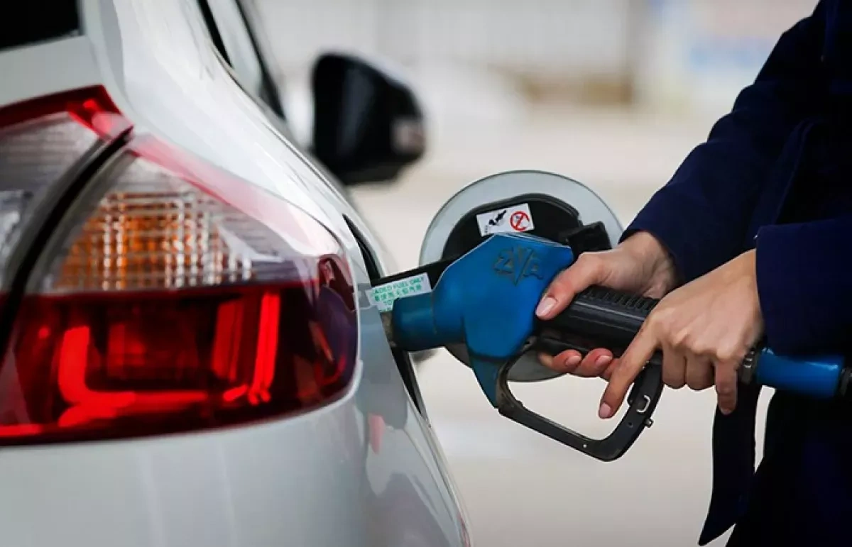 Tajikistan discusses fuel imports from Iran as supply declines