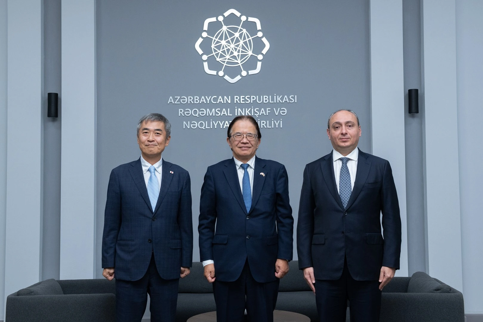 Azerbaijan, Japan discuss ways to expand cooperation in digital development (PHOTO)
