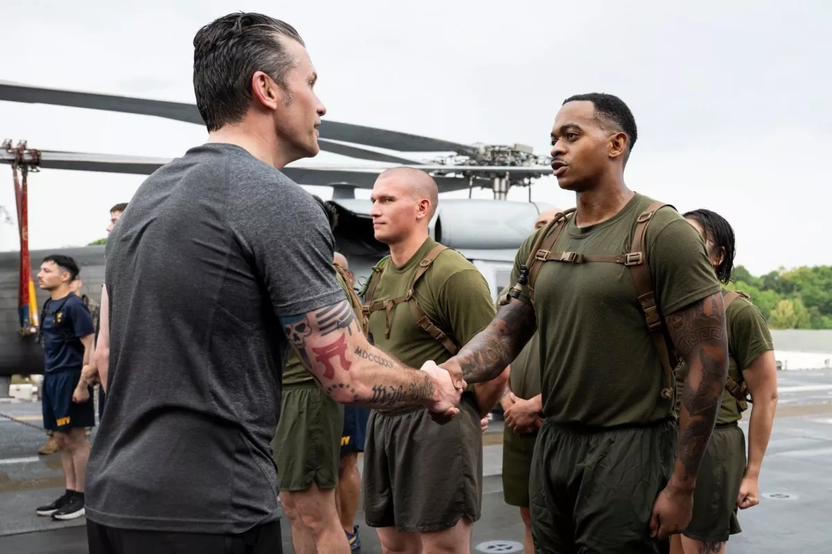 US defence chief joins military training aboard USS Boxer in Singapore PHOTO / VIDEO