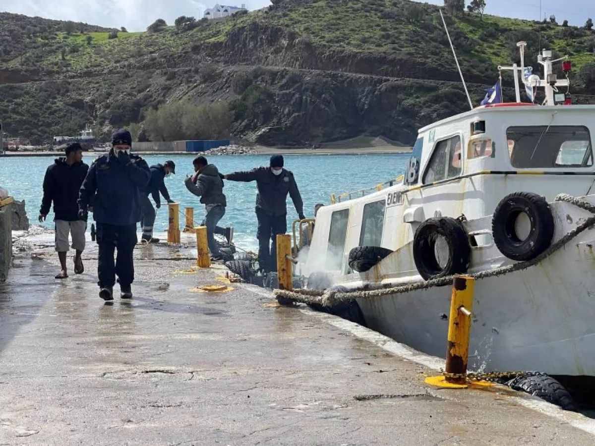 Migrant boat capsizes south of Crete, five dead