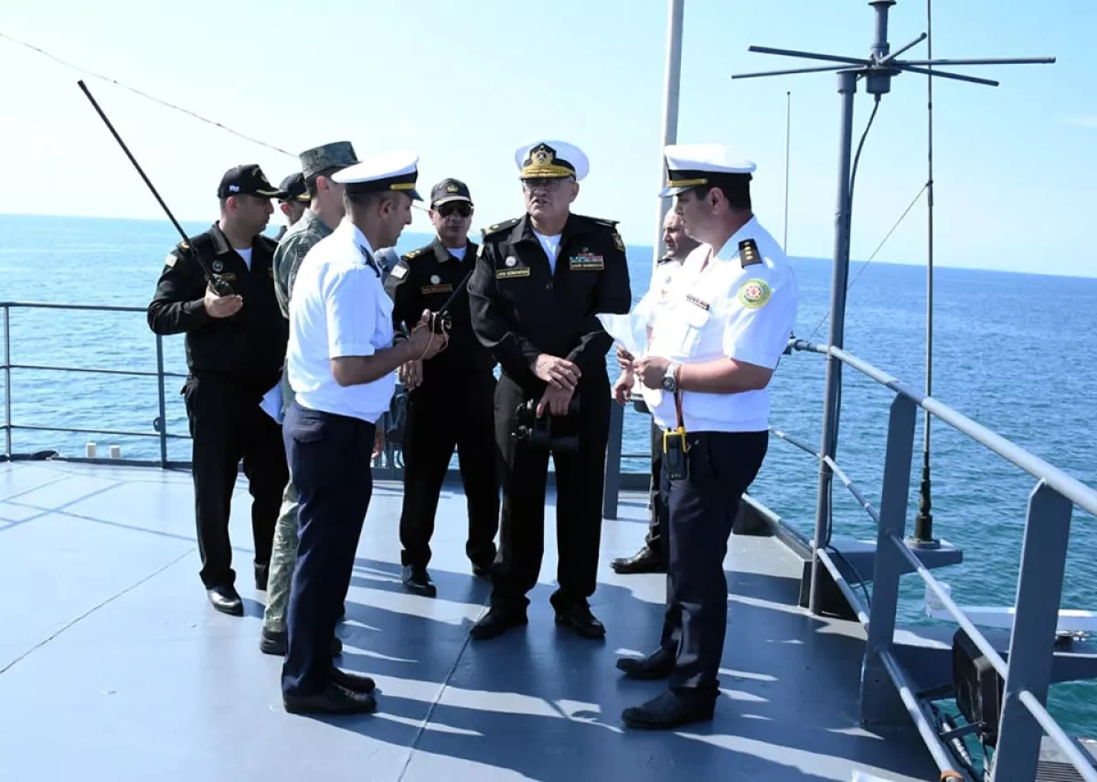 Azerbaijan conducts live-fire naval drills protecting energy infrastructure PHOTO