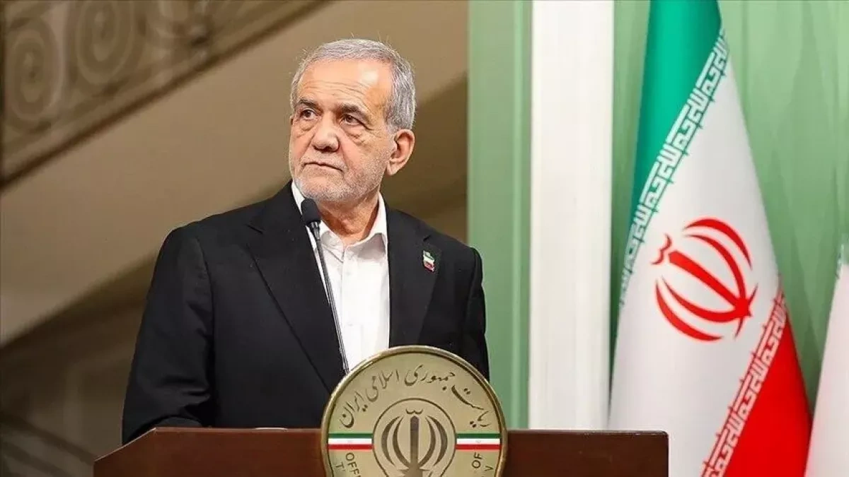 Iran’s Pezeshkian signals Hormuz passage deal ahead of Muscat talks