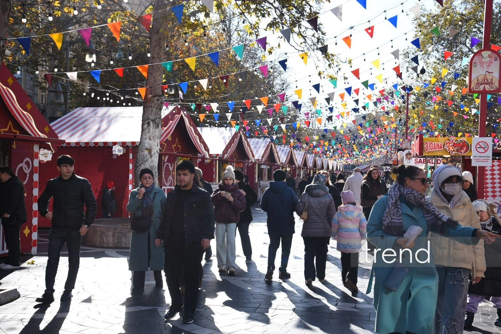 Azerbaijan's Baku on New Year's Eve (PHOTO REPORT)