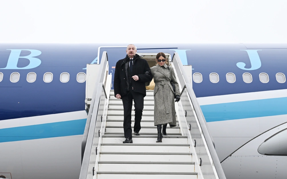 President Ilham Aliyev arrives in Switzerland to attend World Economic Forum annual meeting (PHOTO)