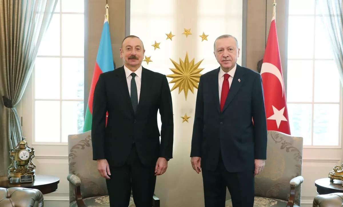 Leadership in conditions of global turbulence Reflections on Kobakhidze’s thesis
