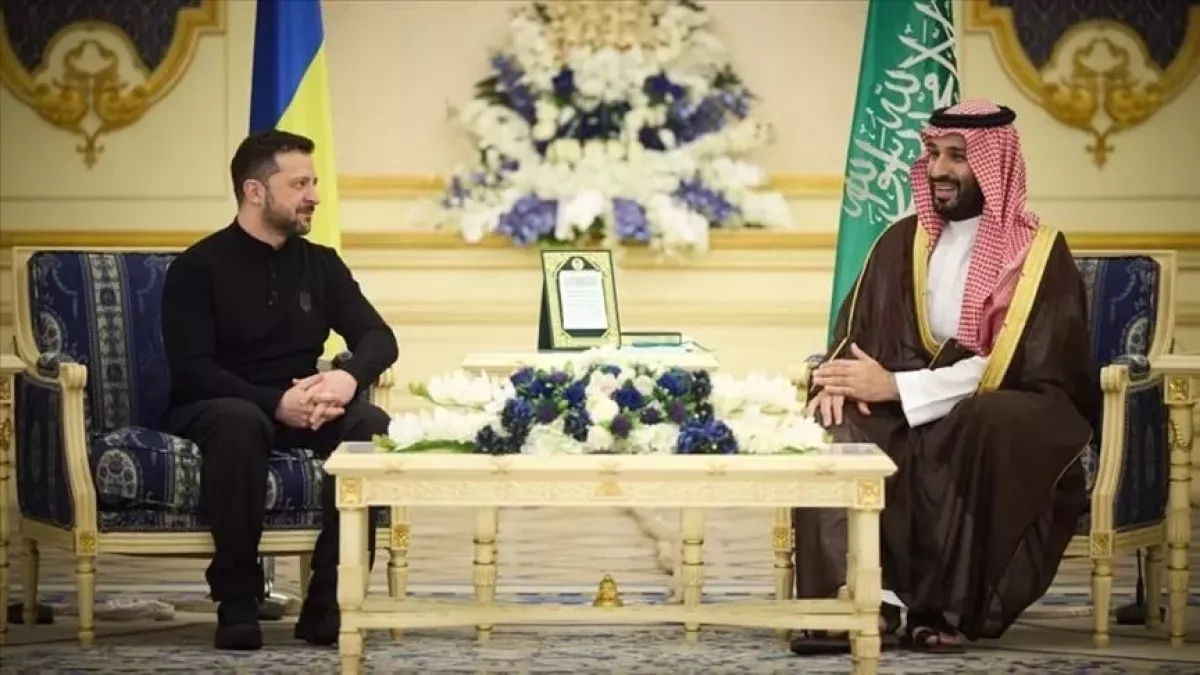 Zelenskyy eyes deeper security ties with Saudi Arabia, advances "drone deal"