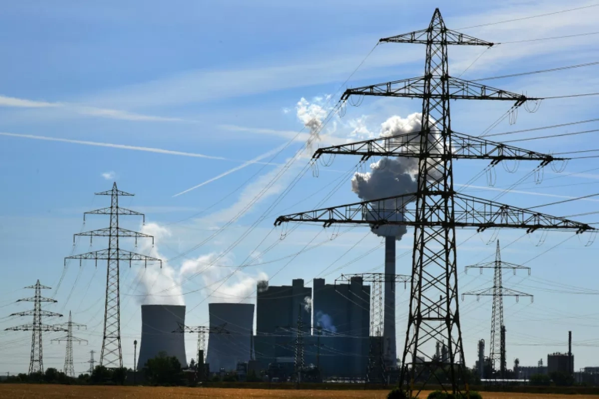 Ukraine’s energy infrastructure under siege from Russian attacks, winter storms
