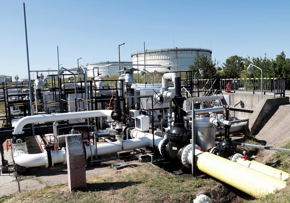 EU presses Ukraine to fast-track Druzhba pipeline repairs as oil crunch looms