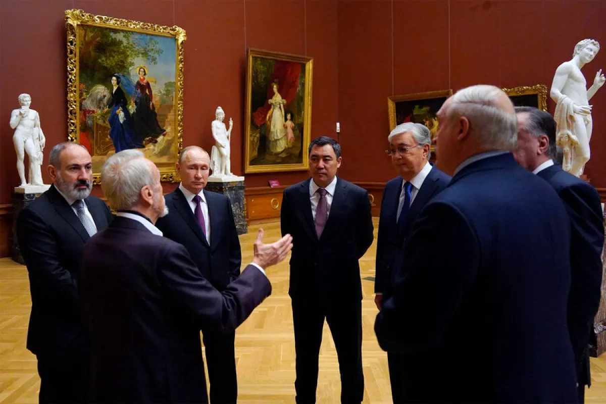 Putin to host informal CIS leaders’ meeting in St Petersburg ahead of New Year