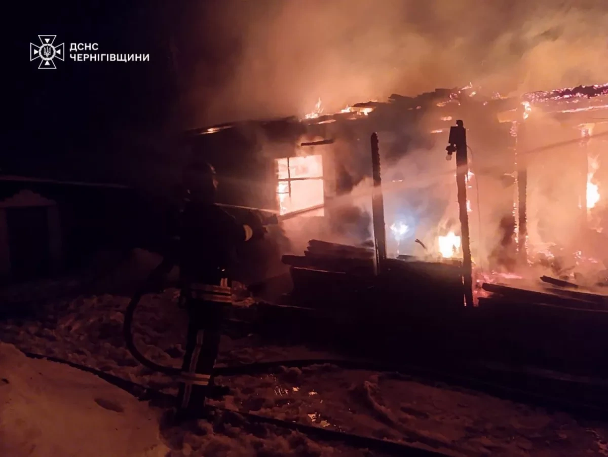 Nighttime Russian offensive targets Ukraine with advanced missiles, drone PHOTO