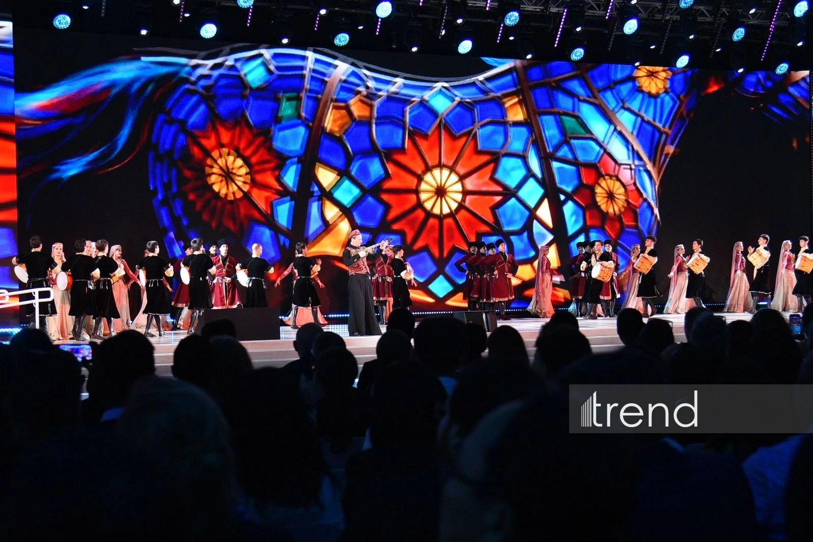 Baku hosts closing ceremony of WUF13 (LIVE/PHOTO)