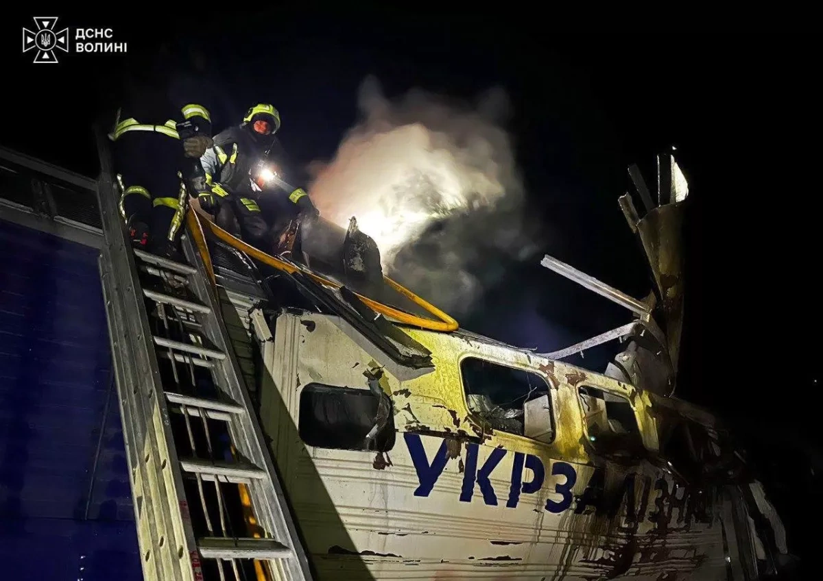Russian strike drone hits train in Ukraine’s Volyn region PHOTO