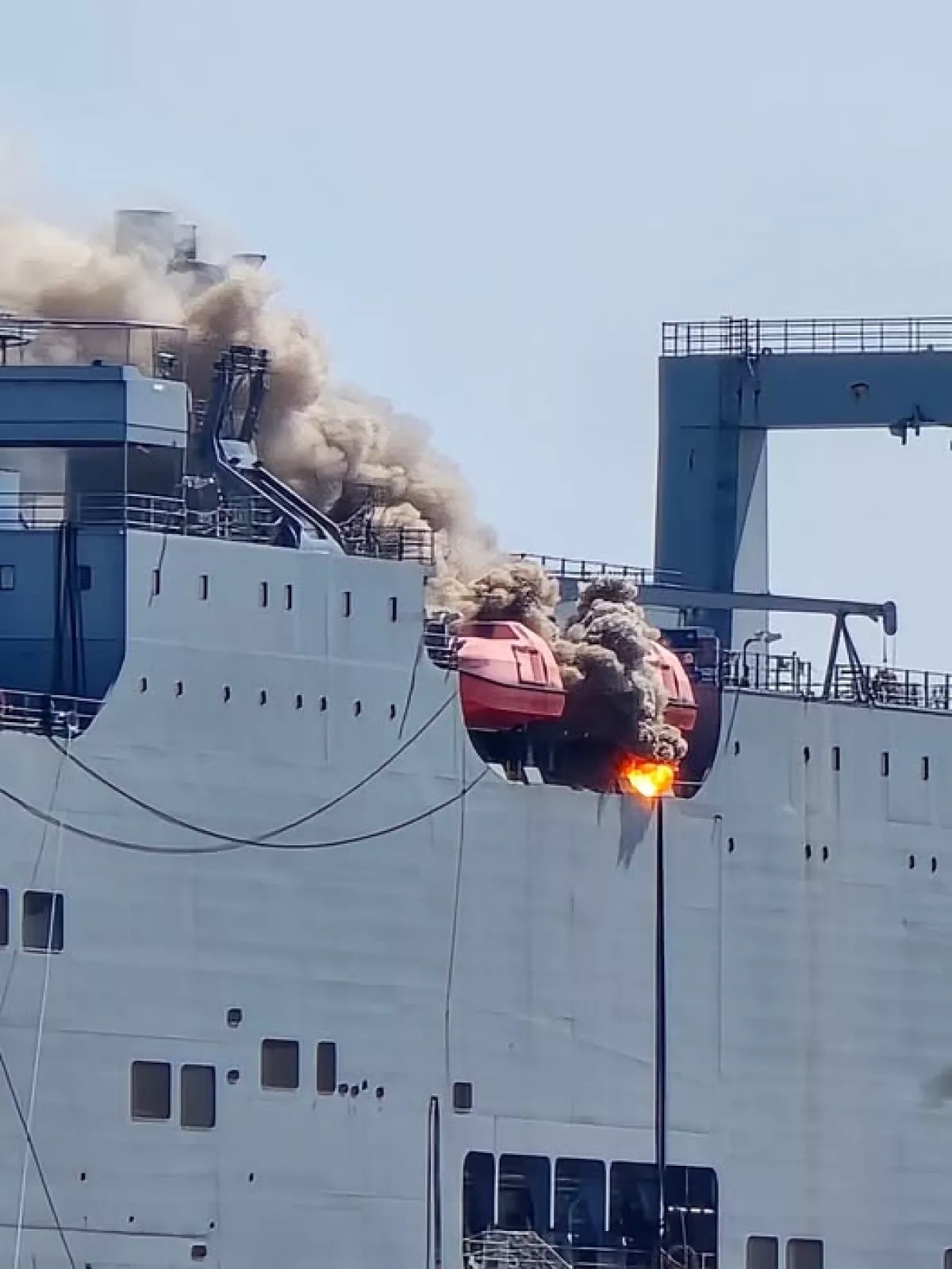 Fire erupts on US Navy cargo ship in Baltimore Port