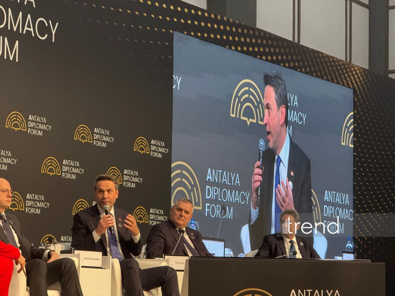 Türkiye's Energy Minister calls for full utilization of Southern Gas Corridor