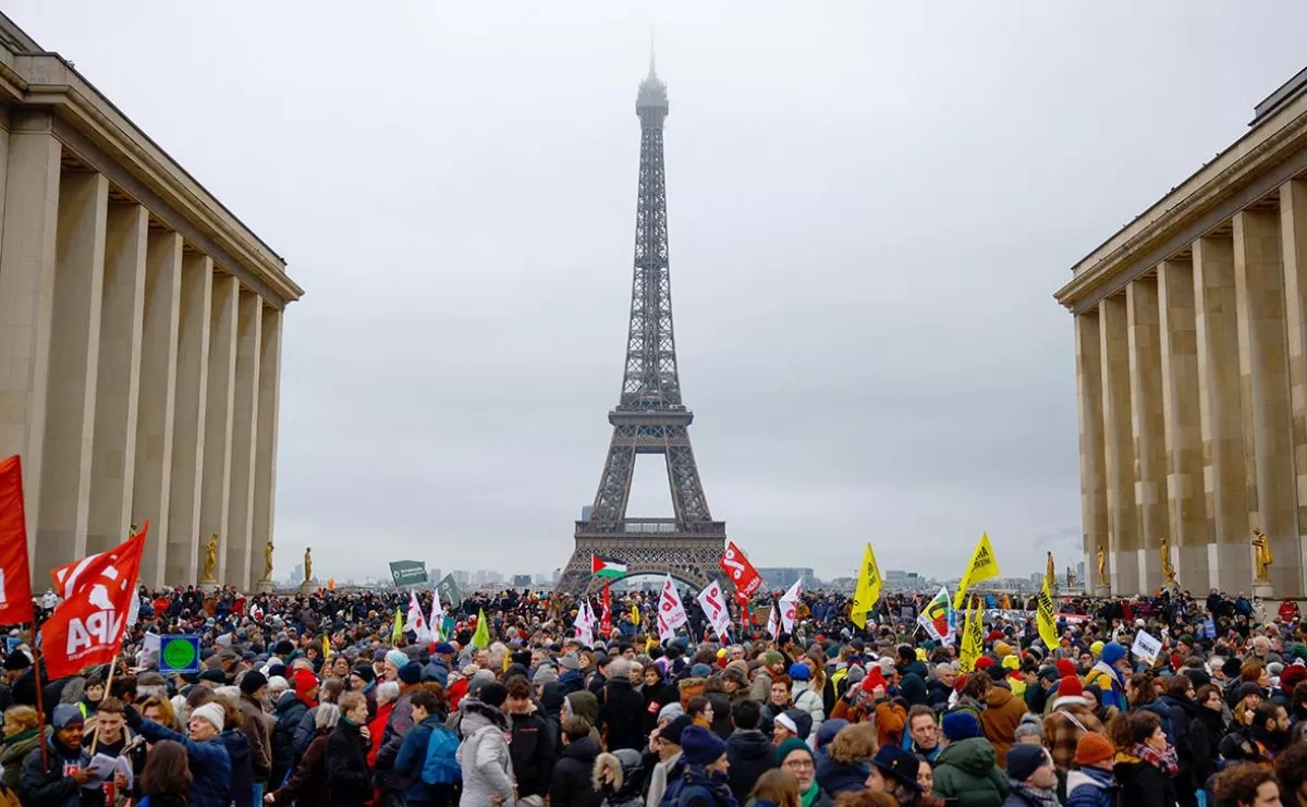 A shield of cracked glass The EU’s fatal bet on Macron