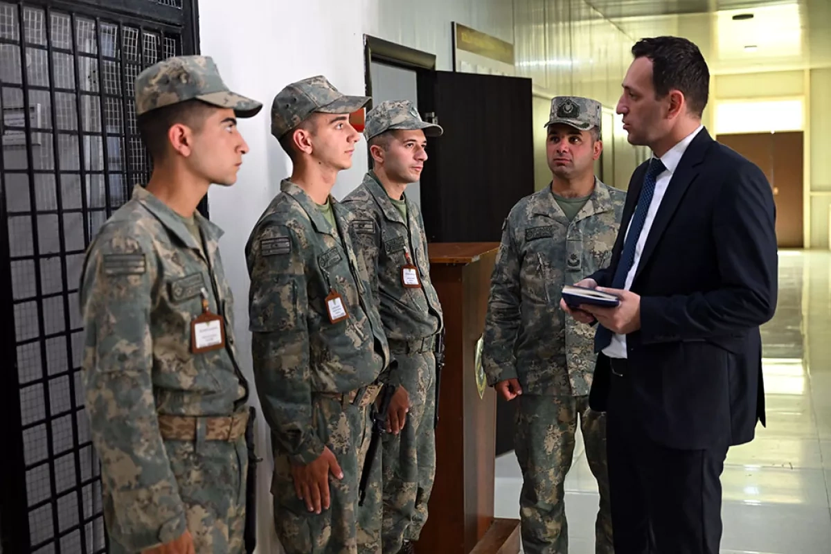 Ombudsman's Office representatives visit Azerbaijani military unit PHOTO