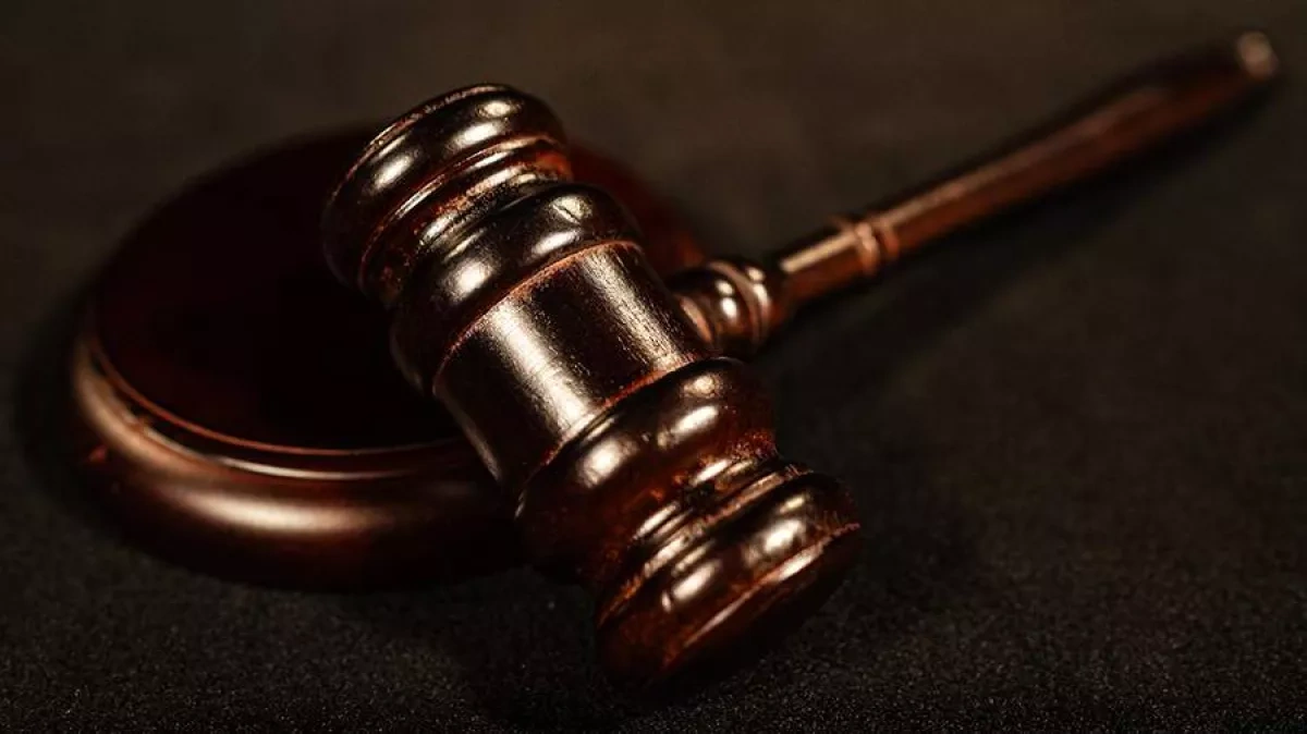 Georgian nationals on trial in Paris over library book heists