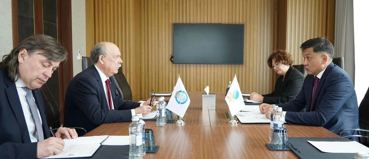 Kazakhstan and OSJD discuss boosting rail freight along Europe-Asia Corridor
