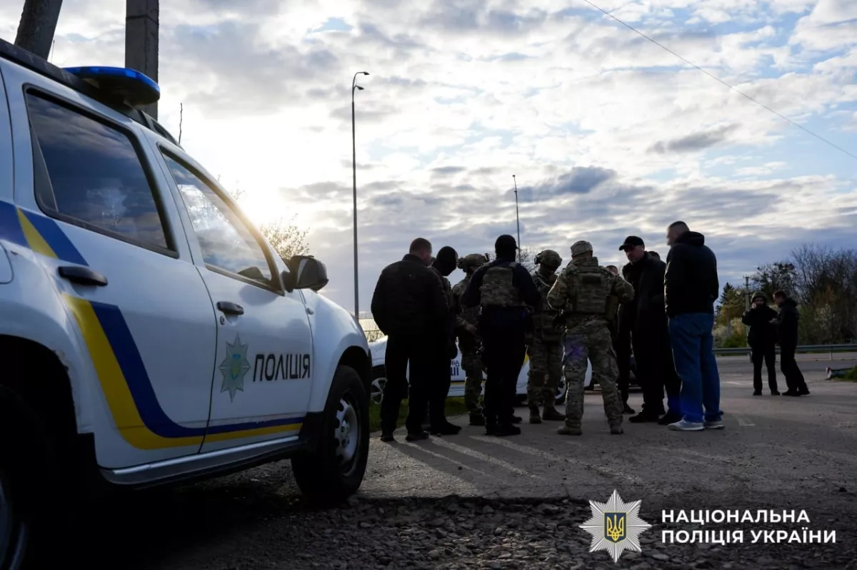 Armed man attacks military recruitment group in Ukraine’s Rivne PHOTO