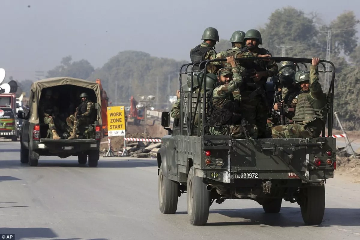 Six troops killed in prolonged militant attack in northwestern Pakistan