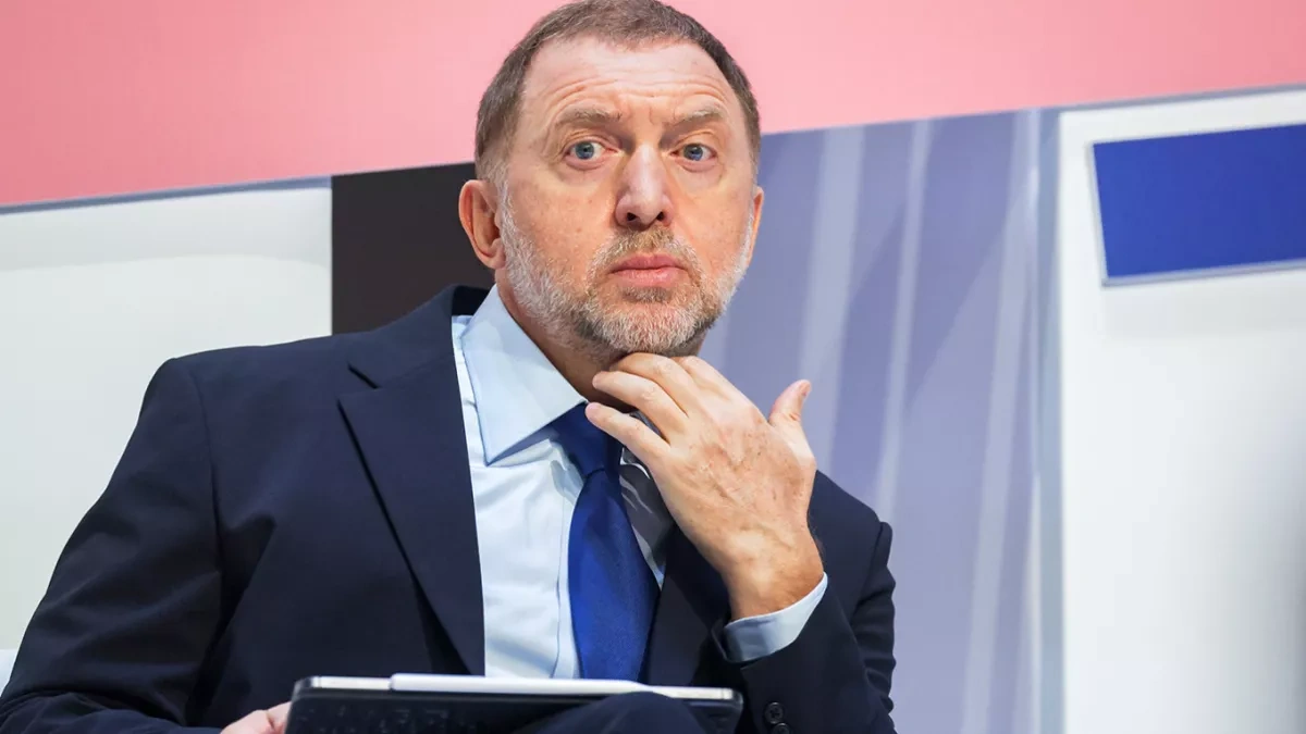 Russian tycoon urges longer working hours to navigate global challenges