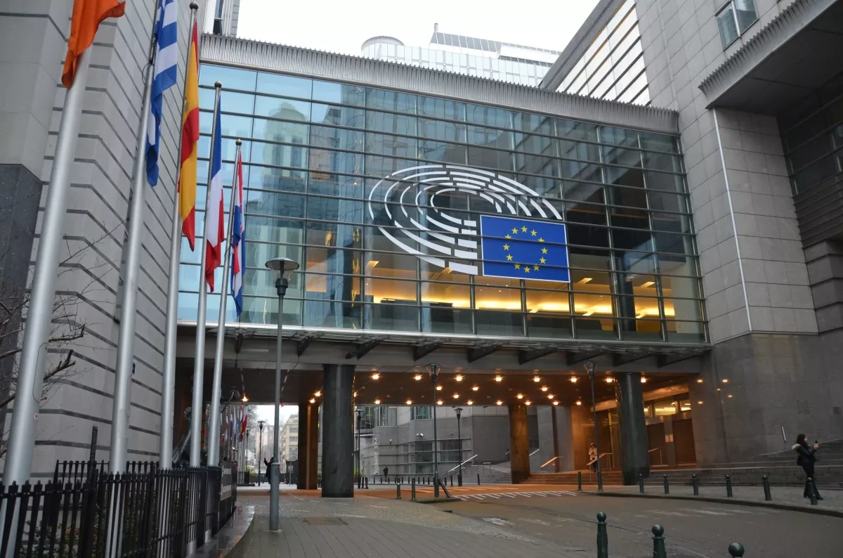 EU lawmakers demand safeguards before backing US trade deal