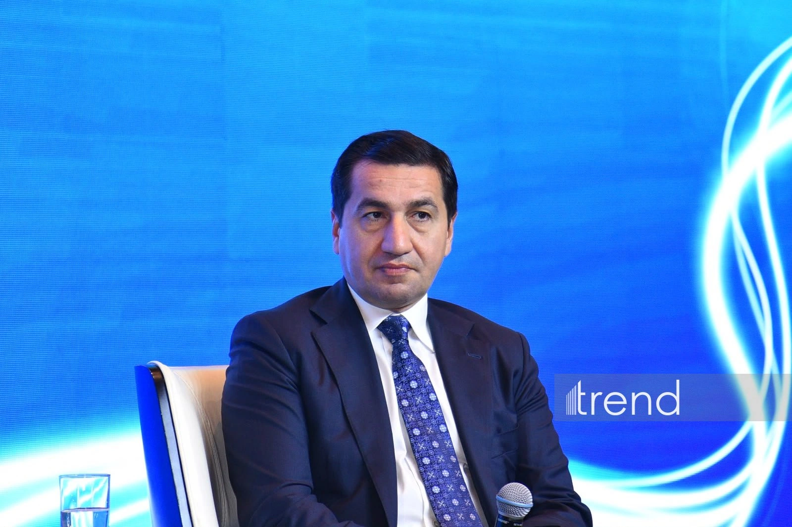Hikmet Hajiyev calls for practical consolidation of Azerbaijan-Armenia peace