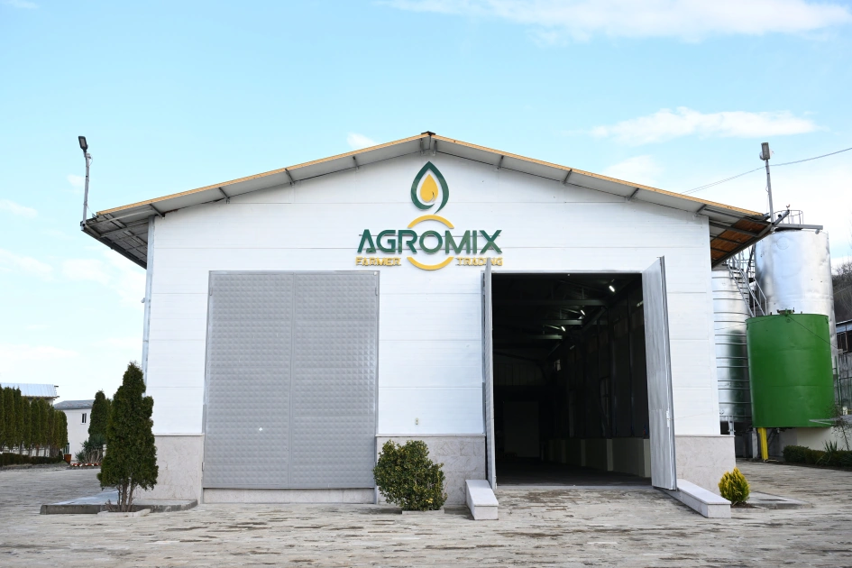 Azerbaijani Coordination Headquarters visits Khojavend's sunflower oil factory (PHOTO)