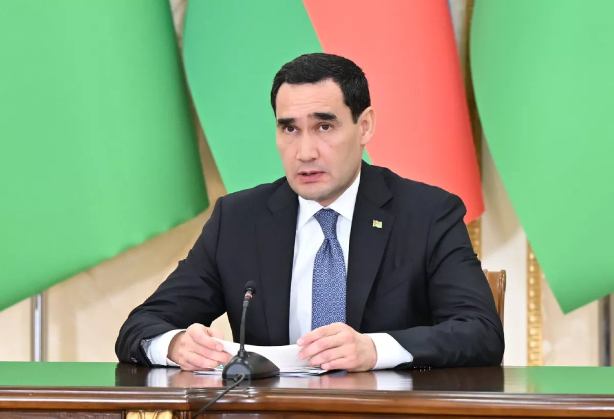 Azerbaijan, Turkmenistan leaders deliver press statements PHOTO