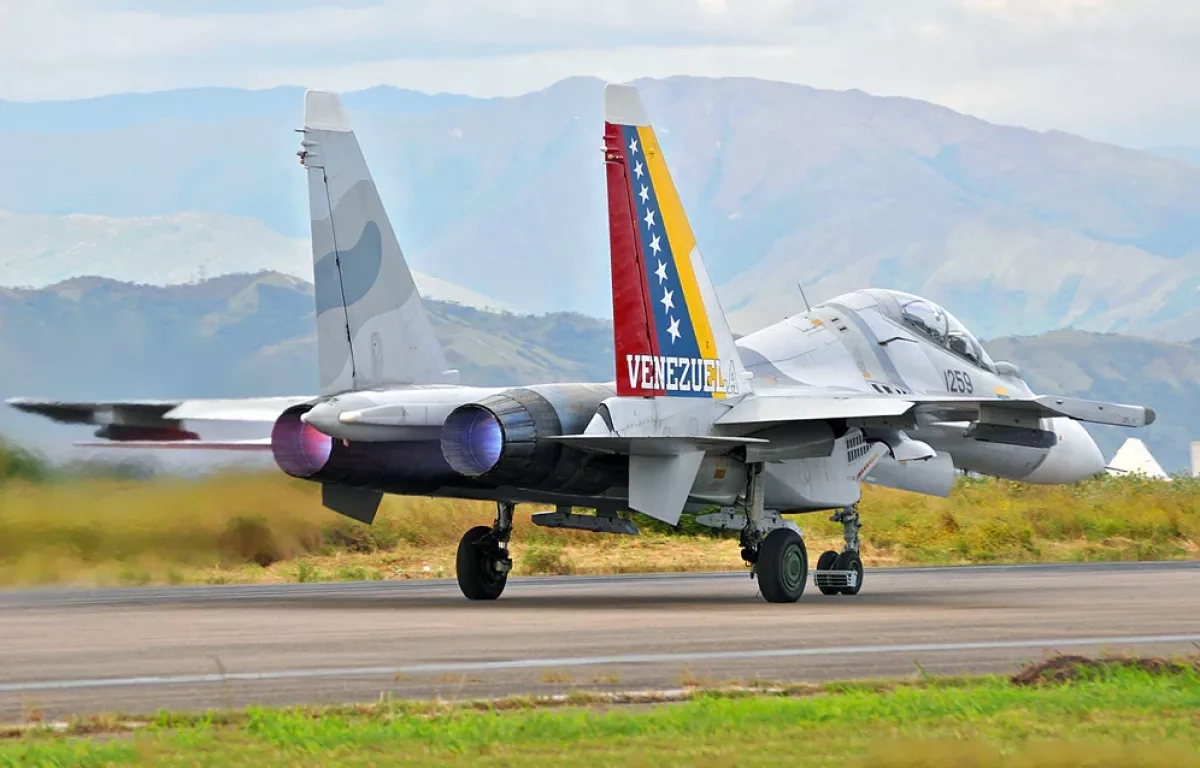 Venezuelan air force's absence in defending skies during US strikes