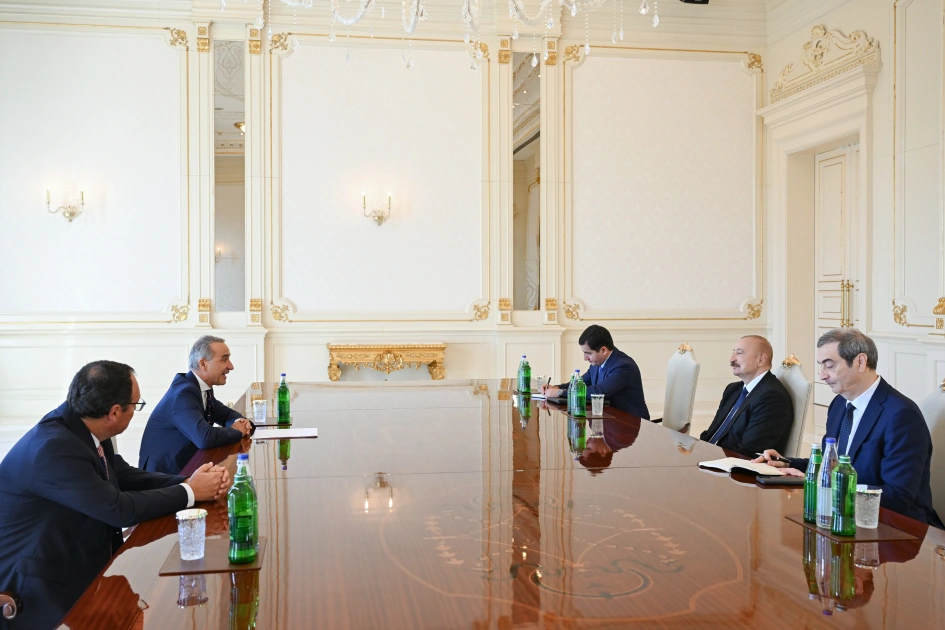 President Ilham Aliyev receives President of OSCE Parliamentary Assembly (PHOTO)