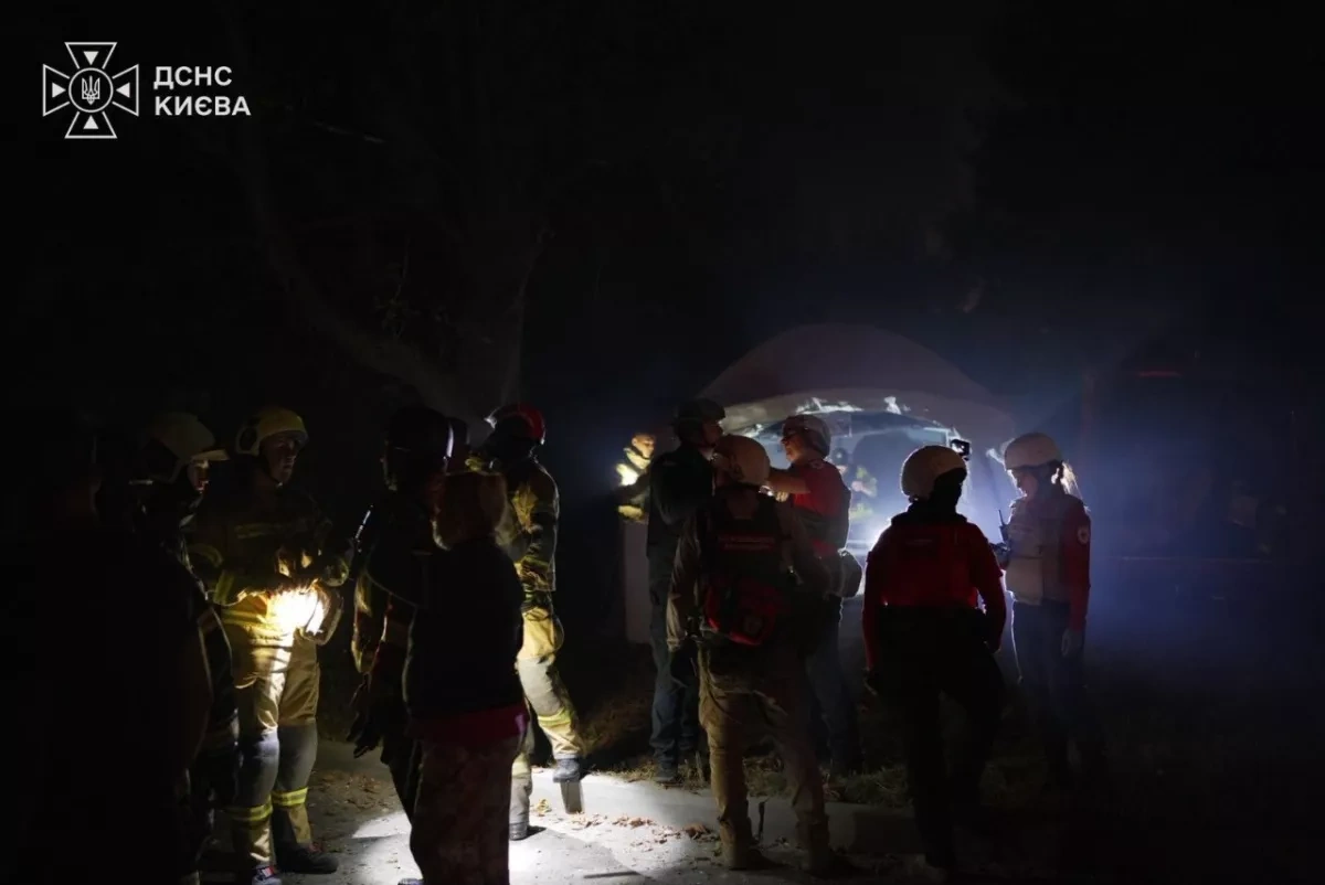 Deadly Russian strike hits Ukraine’s Kyiv, killing six and injuring 33 PHOTO