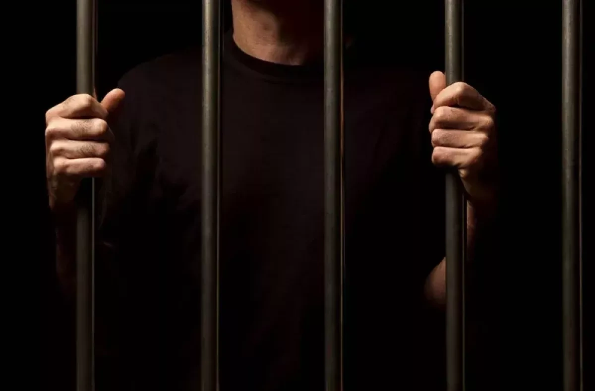 Russia detains foreign national over alleged plot to bomb prosecutor's office