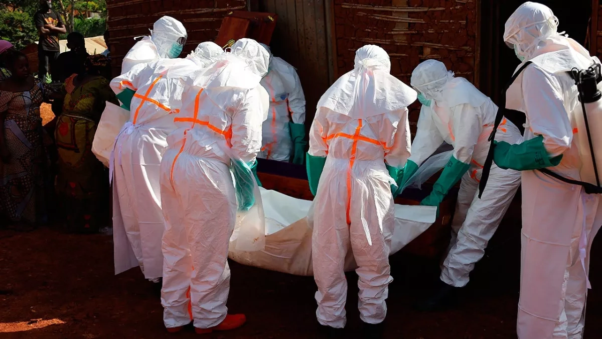 Russian epidemiologist breaks silence on Ebola outbreak