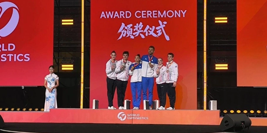 Azerbaijani gymnasts claim gold at World Cup (PHOTO)