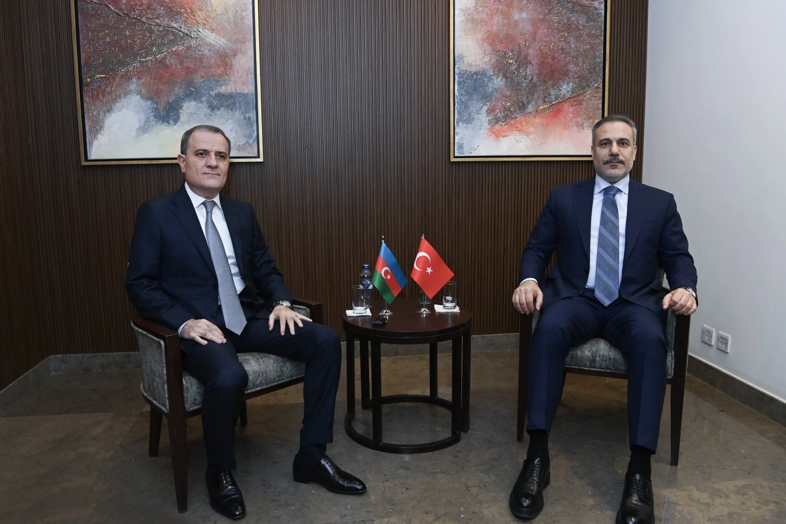 Azerbaijani and Turkish FM discuss regional security in Saudi Arabia